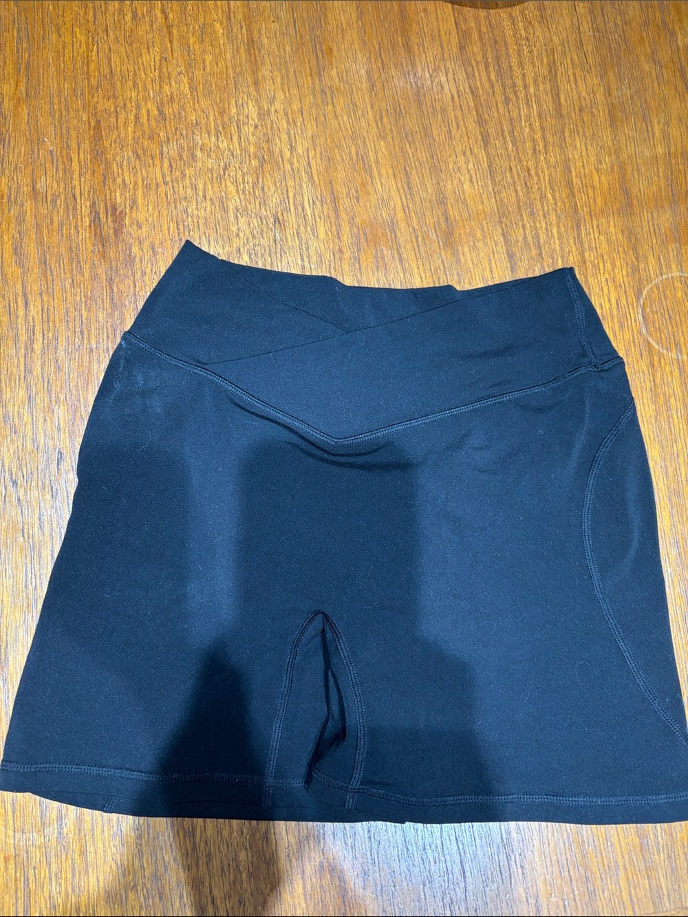 Alphalete Black Women’s Athletic Shorts - cross waist